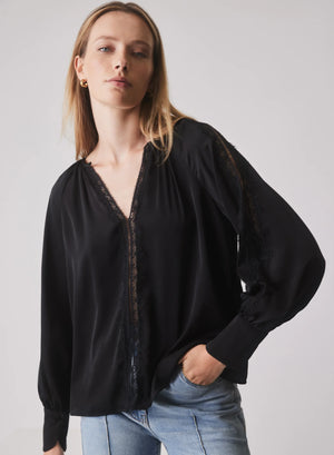 Esmaee Night Rhythm Blouse